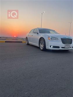 كرايسلر 300